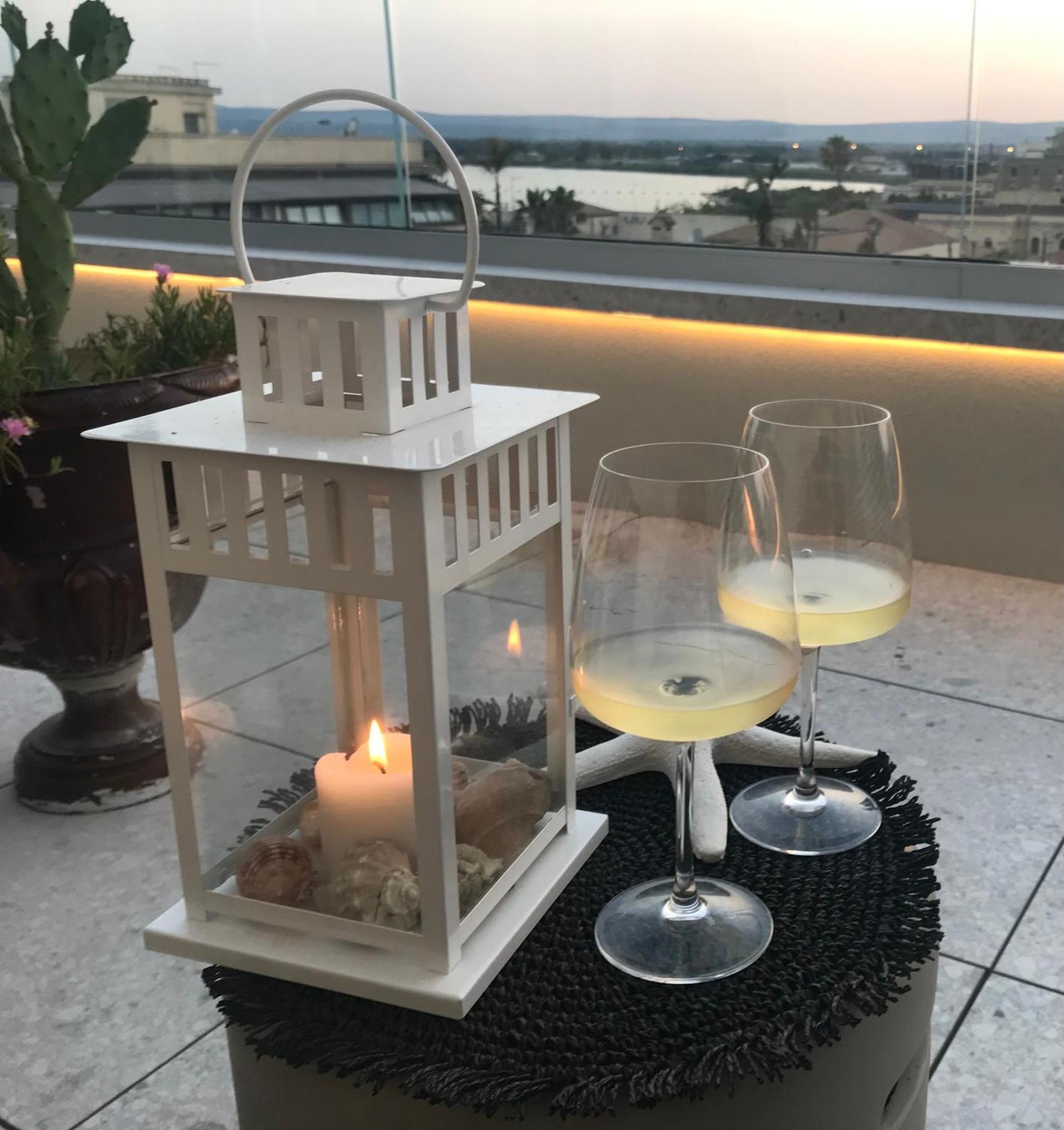La Terrazza Sul Porto Couette-café